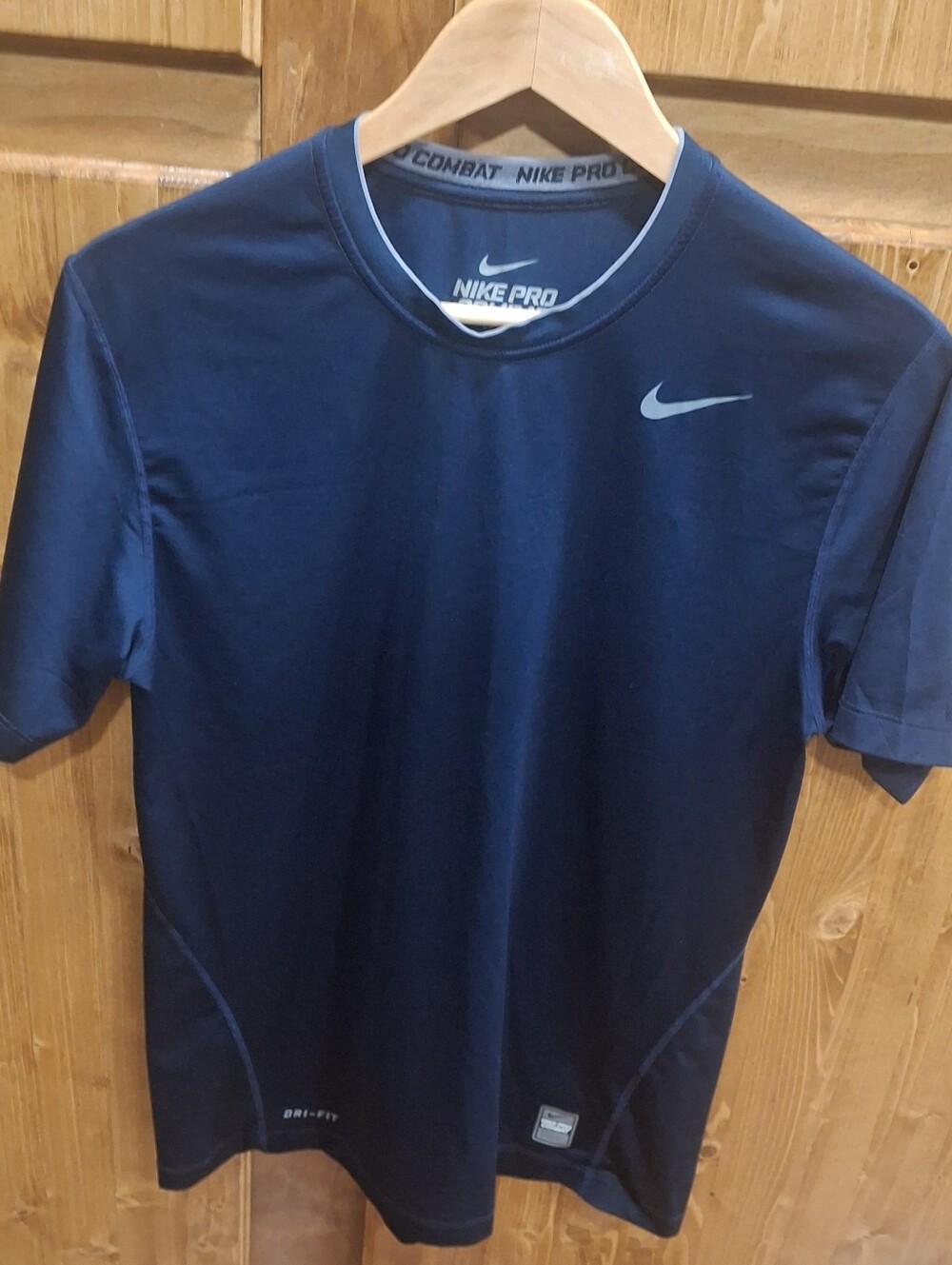 Nike Men's Pro Combat Fitted Mens Med Navy Short-Sleeve Dri-FIT Athletic Tee
